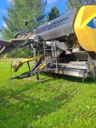 New Holland Roll baler 125 combi