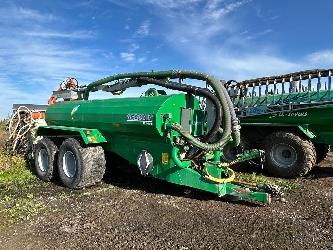 Agronic 17M3+KESKIPUMPPU+VEITSIMU