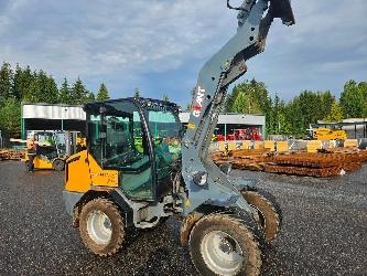 GiANT V6004T