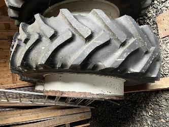 LEVIKEPYÖRÄT RAJU 18.4R38 LEVIKKEET