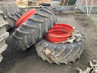 Michelin 540/65R30