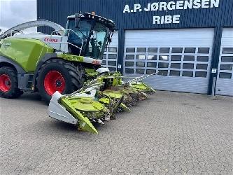 CLAAS ORBIS 900