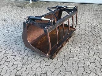 - - - Overfaldsskovl 150 cm m eurobeslag.