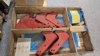 Överum/Kverneland Plogdelar Utförsäljning 60%