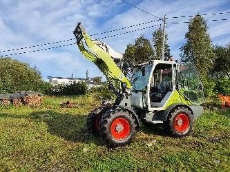 CLAAS TORION 530
