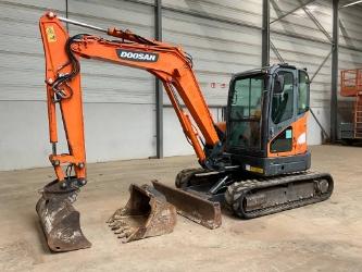 Doosan DX 62 R-3