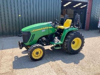John Deere 3720