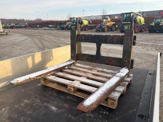 JST Pallegafler 5 Tons med Volvo skifte BM