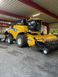 New Holland CX 8080