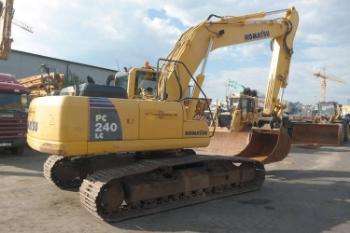 Komatsu PC 240-8