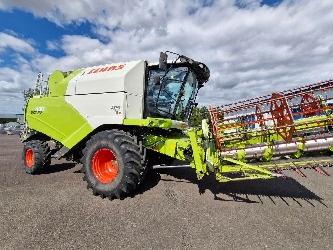 CLAAS Tucano 430