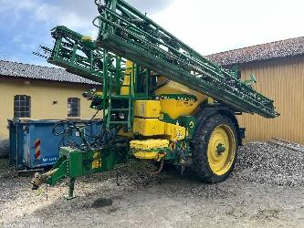 John Deere 840