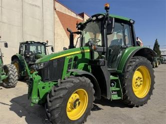 John Deere 6120M