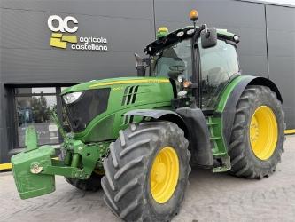 John Deere 6210R