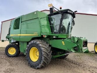 John Deere W650