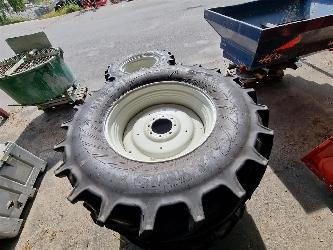 650/65 R38 MITAS540/65 R28 MITAS
