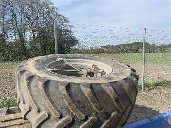 DUBBELMONTAGE 650/65R38 MICHELIN
