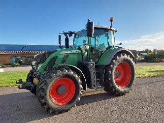 Fendt 724 VARIO S4 +F+PTO