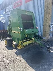 John Deere 590
