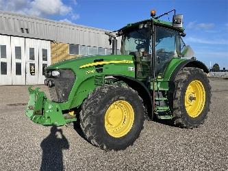 John Deere 7930