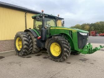 John Deere 8360R
