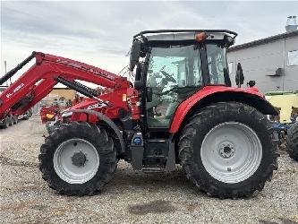 Massey Ferguson 5713S