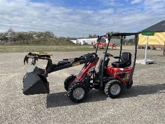 Norcar 755XC INK LÄTTMATERIALSKOPA OCH GÖDSELGREP