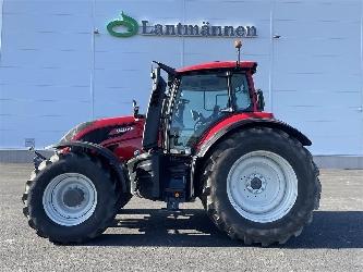 Valtra T215 VERSU