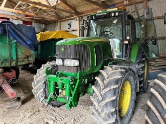 John Deere 6920S TRAKTOR