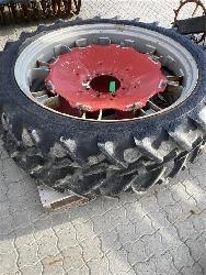 Michelin 9,5-44 Har siddet på Case IH