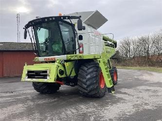CLAAS LEXION 760