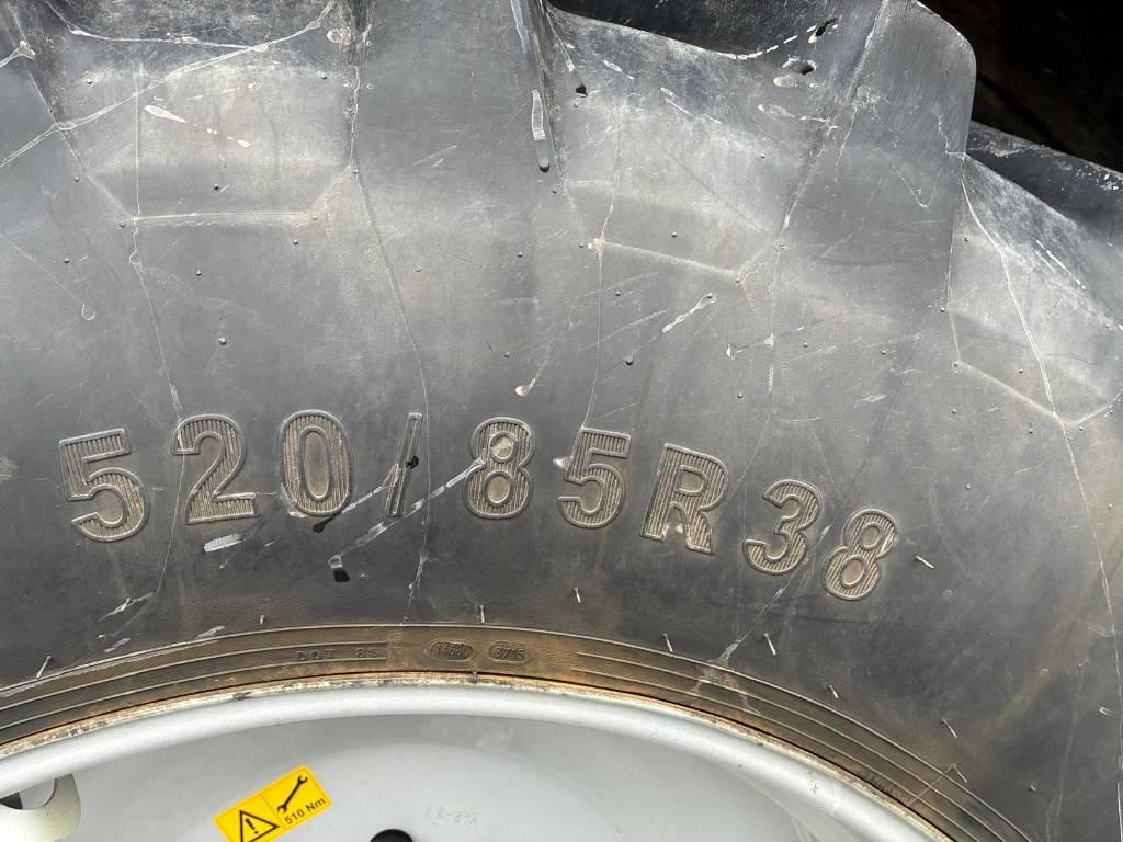 Amazone UX 5200 SUPER Trailed sprayers