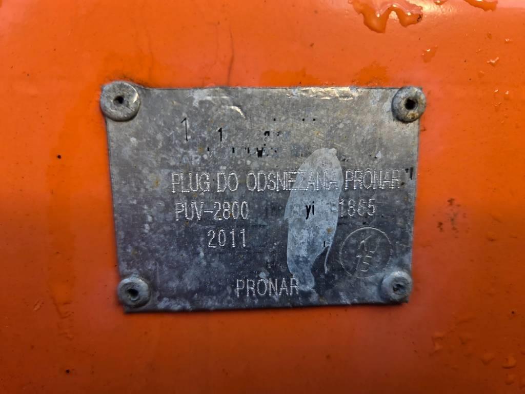 Pronar PUV 2800 Snöblad och plogar