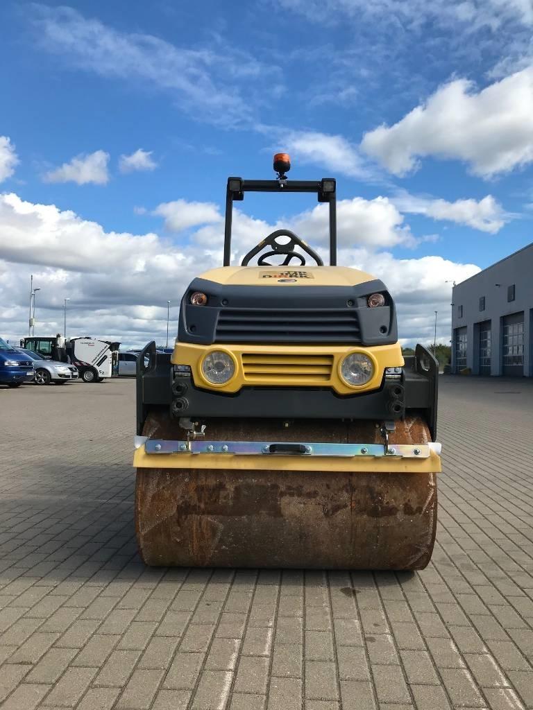 Wacker Neuson RD27 Twin drum rollers