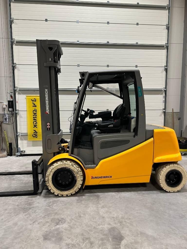 Jungheinrich EFG S40s. Motviktstruck el 4T Electric forklifts