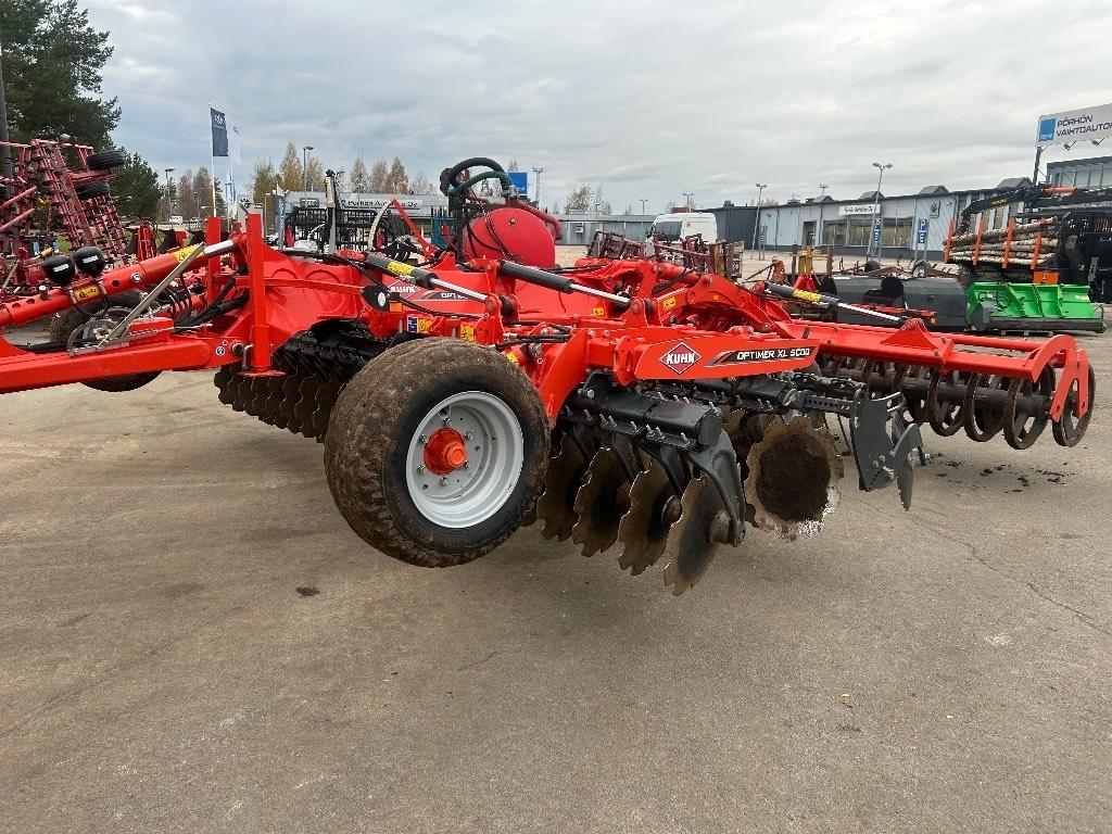 Kuhn Optimer XL 5000 lautasmuokkain, demokone. Erpici a dischi