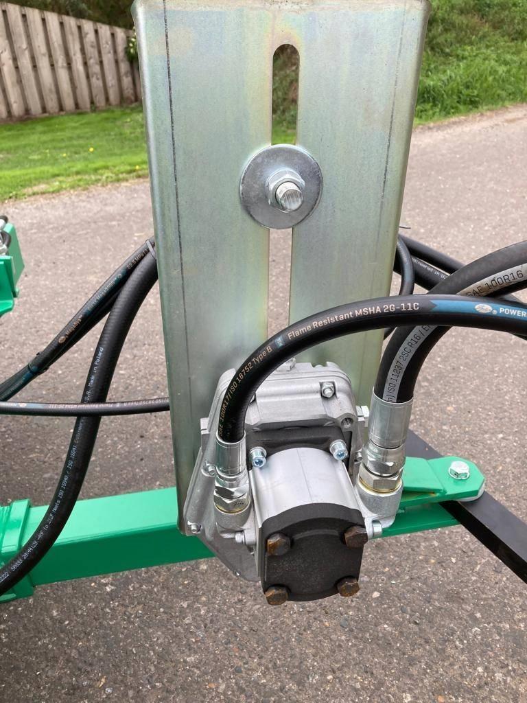 Nicholson PC1800 Sweepers