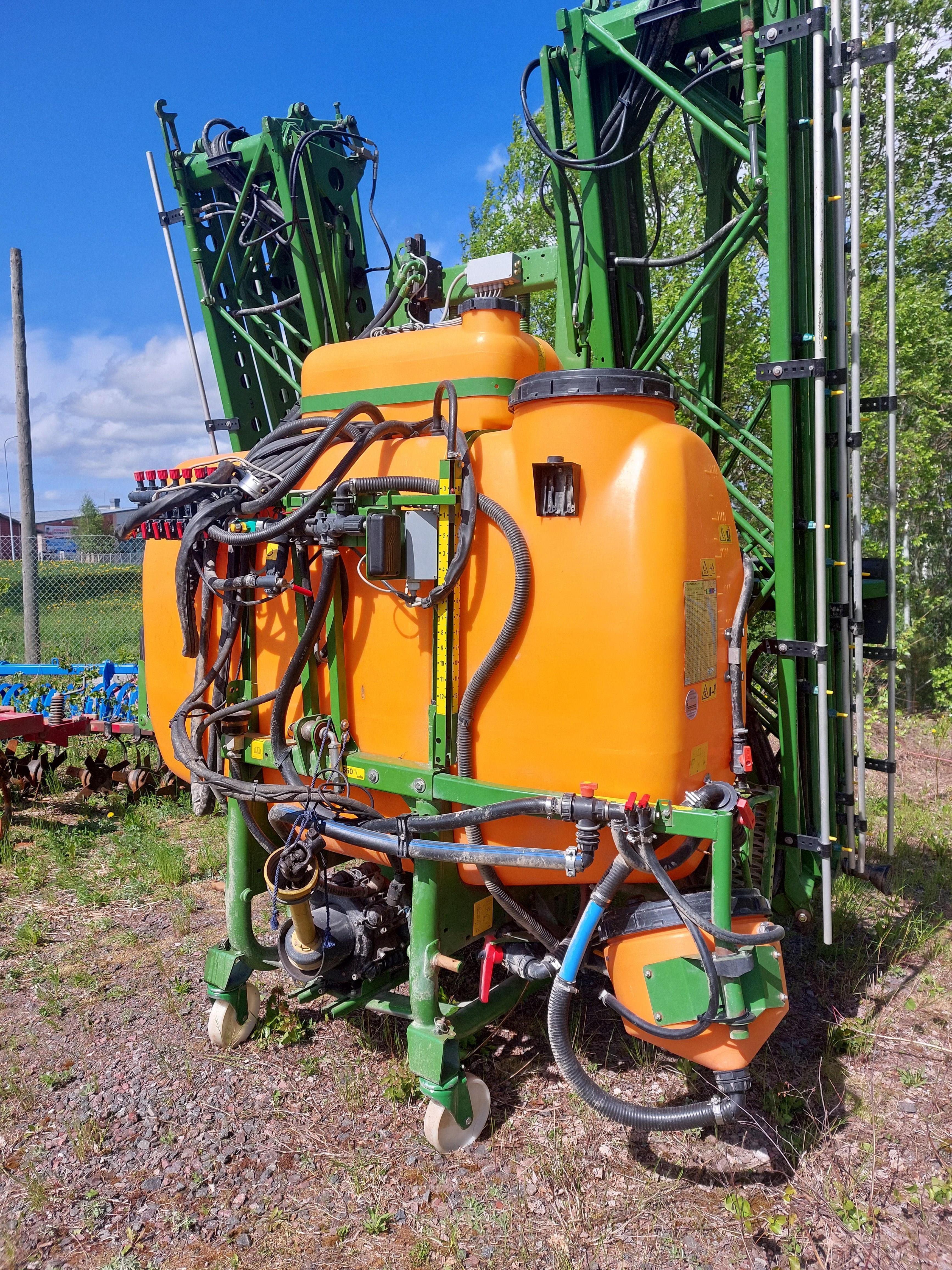 Amazone UF 1200/24 Sulfatadoras