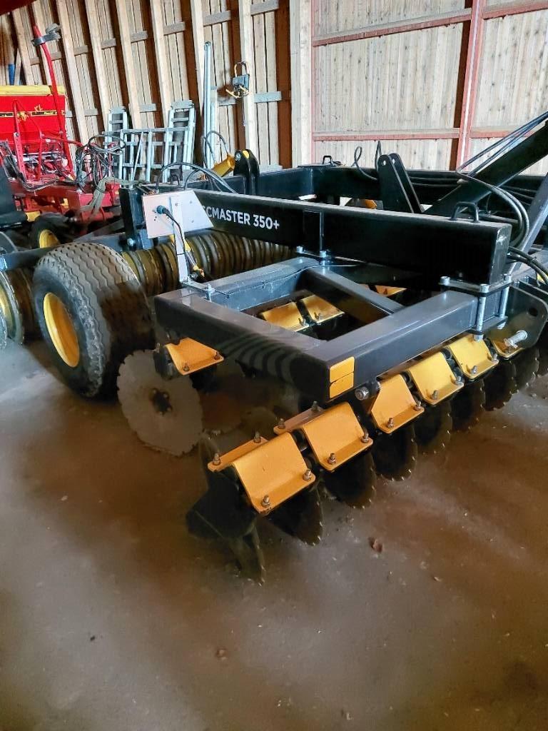 Multiva Discmaster 350 levyjyrä hinattava Disc harrows