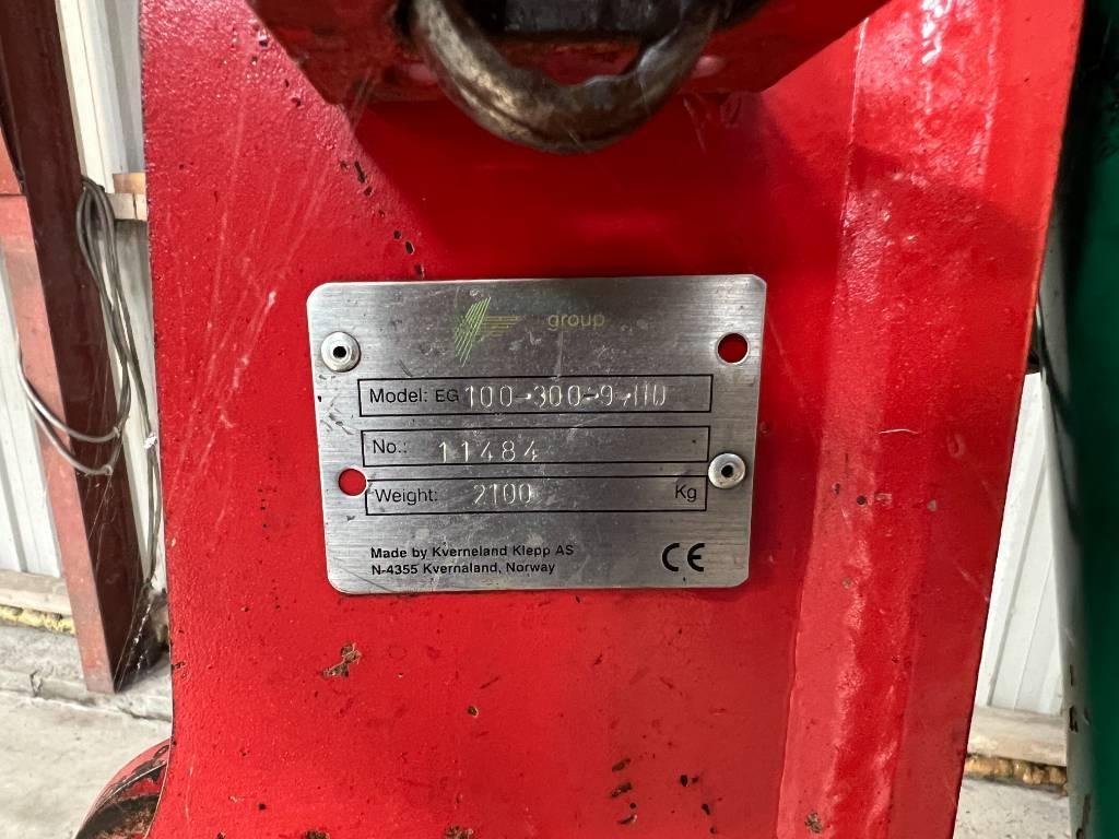 Kverneland EG 100-300-9 Reversible ploughs