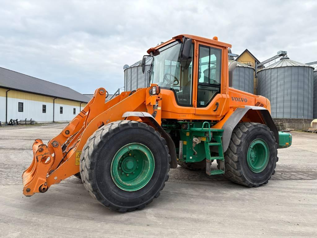 Volvo L60F lastmaskin, endast 10 000 tim Hjullastare