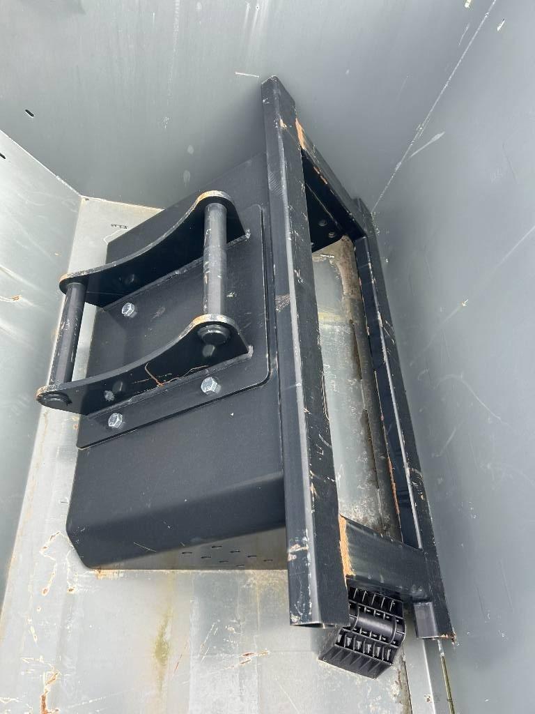 Trejon Grävmaskinsfäste S45-Blank ram Lastarredskap