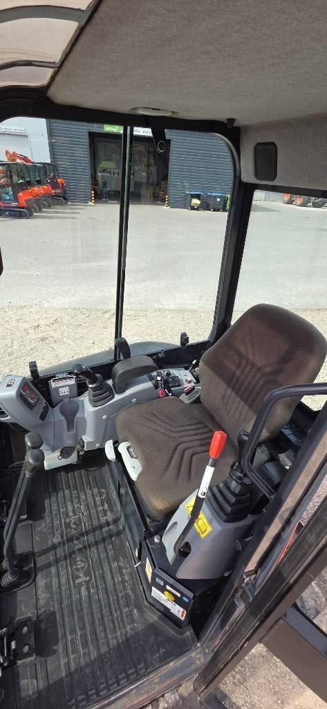 Kubota U 27-4 Mini excavators < 7t (Mini diggers)