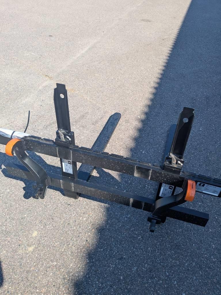 Quicke Trukkipiikit 2,5ton Euro Frontladerzubehör