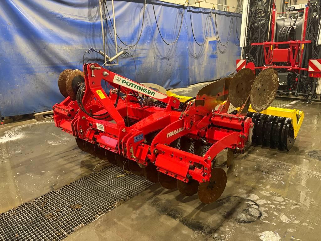 Pöttinger TerraDisc 3001 Scheibeneggen