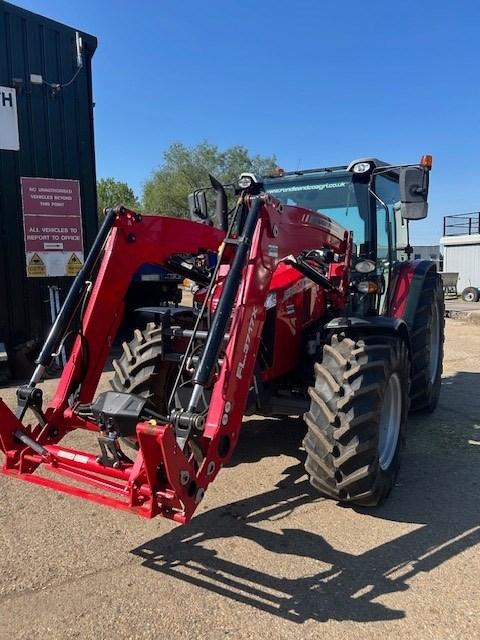 Massey Ferguson 4710 M Tractors