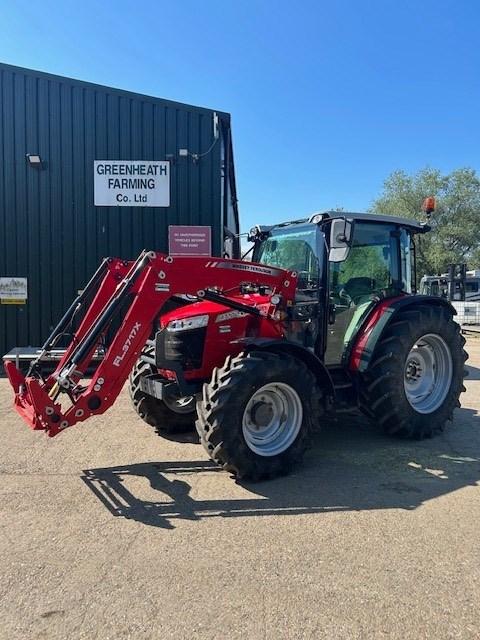 Massey Ferguson 4710 M Tractors