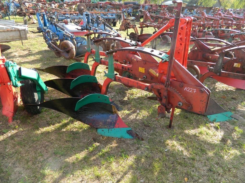 Kverneland 3 Parastie arkli