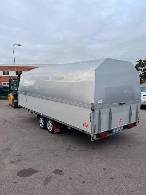 Westbay Adam 15 Skåpsläp