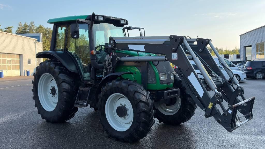 Valtra N101 c Traktori